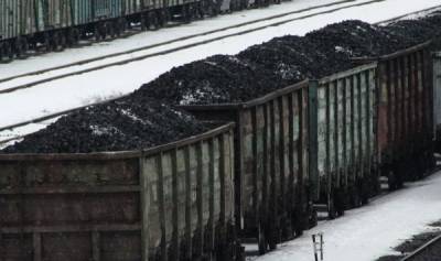 "Латвийская железная дорога" распродает вагоны вслед за увольнениями - lv.baltnews.com - Латвия
