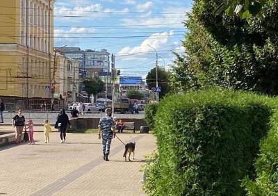 В Рязани полицейские проводят масштабные рейды по общественным местам - ya62.ru - Рязань