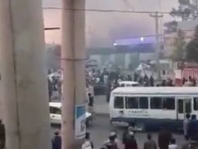 Самолеты кружат над городом: в аэропорту Кабула во время массовой эвакуации вспыхнул пожар - bloknot.ru - Афганистан - Кабул - Талибан