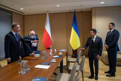 Владимир Зеленский - Анджей Дудой - Зеленский предложил Дуде запустить скоростной поезд между Киевом и Варшавой - kp.ua - Украина - Киев - Польша - Варшава