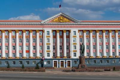 Роман Старовойт - В Курске пристройку к зданию Дома Советов отремонтируют за 73 млн рублей - chr.mk.ru - Курск