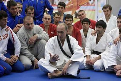 Владимир Путин - Глава Международной федерации самбо рассказал о спаррингах с Путиным - lenta.ru - Россия