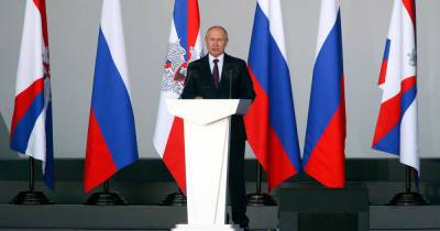 Владимир Путин - Путин назвал развитие армии и флота одной из важнейших задач России - ren.tv - Россия