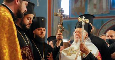 патриарх Варфоломей - Псевдомонахи поддержали псевдонезависимость - ren.tv - Россия - Украина - Киев - Стамбул