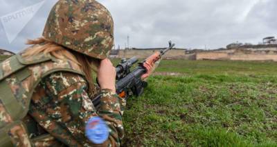 Никол Пашинян - Власти Армении намерены привлечь больше женщин в боевые подразделения ВС - ru.armeniasputnik.am - Армения
