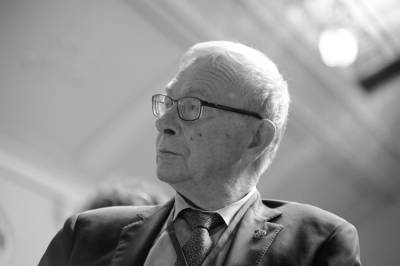 Виктор Орлов - Экс-глава Минприроды РФ Виктор Орлов умер на 82-м году жизни - newzfeed.ru - Россия