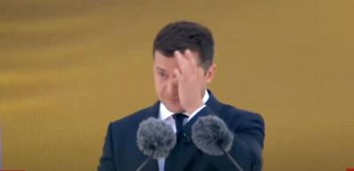 Владимир Зеленский - Зеленский прослезился на параде ко Дню Независимости (видео) - sharij.net - Россия - Украина