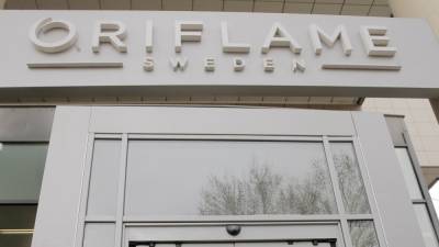 Хакеры выставили на продажу данные паспортов российских клиентов Oriflame - svoboda.org - Россия - Швеция