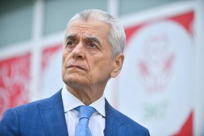 Геннадий Онищенко - Николай Малышев - Алексей Аграновский - Онищенко назвал условие для достижения коллективного иммунитета за месяц - lenta.ru - Россия