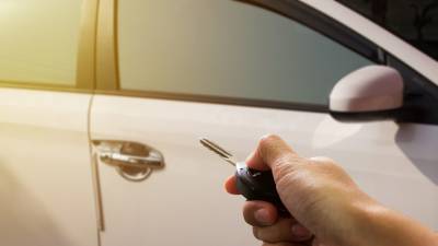 Аналитики зафиксировали повышенный спрос на аренду автомобилей в России - russian.rt.com - Россия
