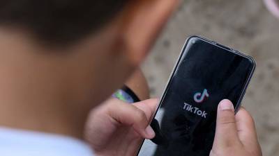 Василий Пискарев - В ГД призвали TikTok внедрить технологию автоматического удаления контента - iz.ru - Россия - США - Израиль - Канада