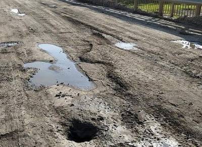 Микроблог разбитой дороге у х. Белянский создали разгневанные хуторяне - privet-rostov.ru - Цимлянск