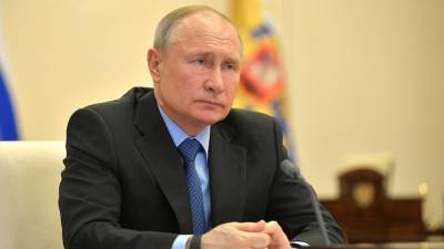 Владимир Путин - Путин предложил продлить мораторий на проверки малого бизнеса на год - vm.ru - Россия