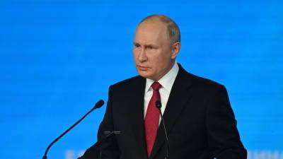 Владимир Путин - Антон Котяков - Путин призвал разобраться с проблемой автоматического списания соцвыплат за долги - russian.rt.com - Россия