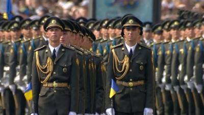 День независимости Украина празднует военным парадом с участием националистов и сил НАТО - 1tv.ru - Украина - Киев - Русь