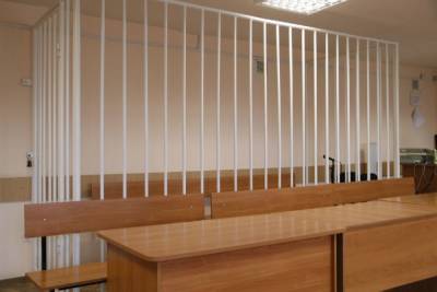 Замглавы района Омской области получил взятку бутылкой дорогого виски - omsk.mk.ru - Омская обл.