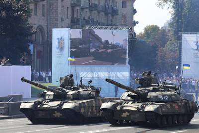 Сергей Цеков - Дмитрий Василец - На Украине заявили о «зраде» на военном параде в честь Дня независимости - lenta.ru - Россия - Украина
