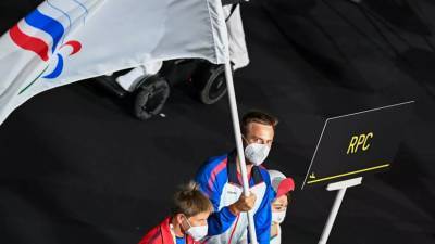 Андрей Вдовин - Валерия Шабалина - Знаменосец паралимпийской сборной Вдовин: на церемонии открытия волновался, что флаг запутается - russian.rt.com - Россия - Токио