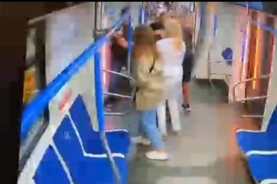 Мать мальчика с аутизмом, подвергшаяся побоям, пожаловалась на монтаж видеозаписи конфликта - mk.ru