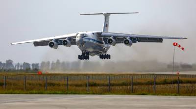 Бомбардировщики Су-34 и самолёт Ил-76 сели на трассу в Воронежской области - vestivrn.ru - Саратов - Воронежская обл. - Курск
