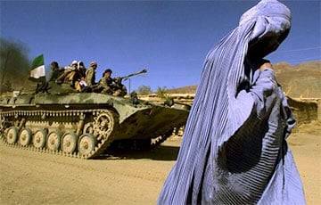 Забихулла Муджахида - «Талибан» запретил женщинам Афганистана работать и выходить на улицу - charter97.org - США - Вашингтон - Белоруссия - Афганистан