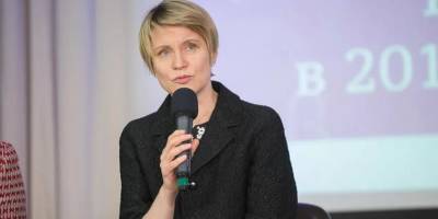 Владимир Путин - Шмелева предложила Путину предусмотреть в программе капремонта школ финансирование на учебное оборудование - ruposters.ru - Россия