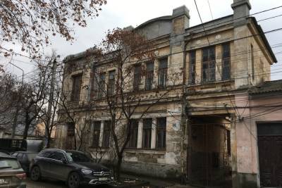 Владимир Путин - В Крыму пересмотрят список аварийного жилья - crimea.mk.ru - Россия - Крым - Симферополь