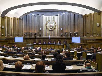 Владимир Путин - Валерий Рашкин - Сергей Обухов - Члены КПРФ обратились в Верховный суд с требованием снять «Единую Россию» с выборов - rosbalt.ru - Россия