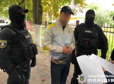 В Киеве полицейские похитили человека и требовали деньги - sharij.net - Украина - Киев