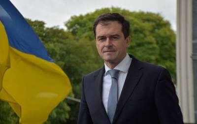 Владимир Зеленский - Зеленский подписал указ о назначении представителя Украины при ЕС - korrespondent.net - Украина - Киев - Голландия - Брюссель