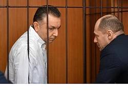 Дмитрий Фролов - Защита попросила признать полковника ФСБ мошенником вместо взяточника - newsland.com - Москва