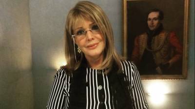 Елена Проклова - Драма дочерей Елены Прокловой. Как актриса стала мамой и бабушкой одновременно? - 5-tv.ru