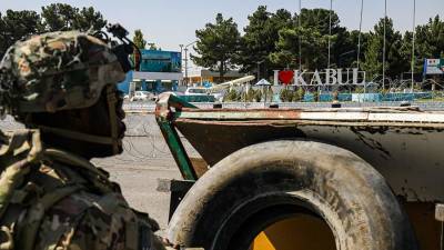 Энтони Блинкен - Посольство США в Кабуле призвало американцев покинуть КПП аэропорта - iz.ru - США - Израиль - Афганистан - Кабул