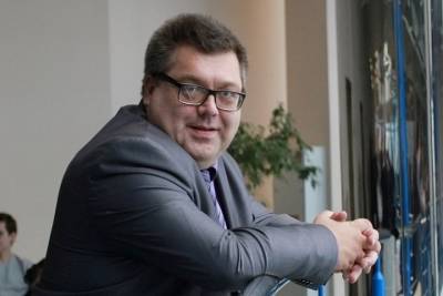 «Почти все предшественники покинули Омск»: экс-глава управления информполитики объяснил переезд в Крым - omsk.mk.ru - Крым - Симферополь - Омск
