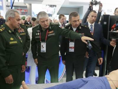 Дмитрий Шугаев - Министру обороны показали оказание экстренной помощи - «Армия-2021» - vpk-news.ru - Россия