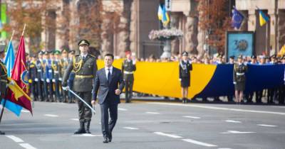 Независимость Украины: 30 лет как 30 иудиных сребренников - ren.tv - Украина