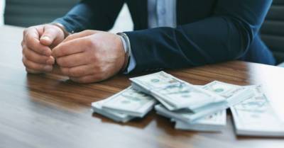 НАПК уличило чиновника в незаконном обогащении на 37,5 млн грн - delo.ua - Украина - Луганская обл.