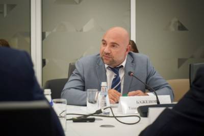 Тимофей Баженов - Тимофей Баженов и волонтеры взяли под опеку приют для бездомных животных - aif.ru - Москва