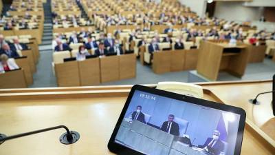 Владимир Путин - Дмитрий Песков - Песков прокомментировал указ о двойном гражданстве для госслужащих - znak.com - Россия - Украина