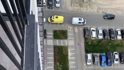 В Тюмени нашли тело недоношенного младенца в подвале многоэтажки - iz.ru - Ленинградская обл. - Израиль - Тюмень - Тюменская обл. - район Гатчинский