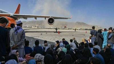 Джон Кирби - Джеймс Хиппи - У аэропорта Кабула произошел взрыв. Погибли не менее 10 человек - znak.com - Англия - Афганистан - Кабул