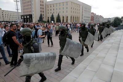 В Белоруссии отказались заводить дело о действиях силовиков во время протестов - lenta.ru - Белоруссия - Минск