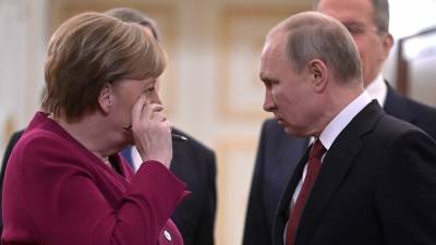 Ангела Меркель - Олег Соскин - Негодование в Киеве: Путин и Меркель договорились давить Украину - politnavigator.net - Россия - США - Украина - Киев - Германия - Франция - Афганистан - Донбасс