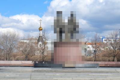 Арбитражный суд вновь отказался взыскивать с коммерсантов деньги за фото памятника Татищеву и де Геннину - eburg.mk.ru - Екатеринбург - Свердловская обл.