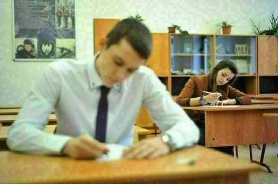 Рособрнадзор намерен изменить модели ЕГЭ по всем предметам за два года - pnp.ru