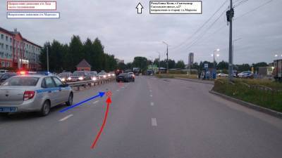 В Сыктывкаре пенсионер на "Ладе" подрезал беременную женщину-водителя на Mercedes - komiinform.ru - респ. Коми - Сыктывкар
