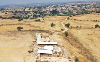 Плато в Куклии — акрополь древнего Пафоса - vkcyprus.com - Кипр