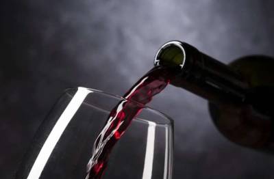 Медики выяснили, какое количество вина полезно пить для здоровья - lenta.ua - Украина