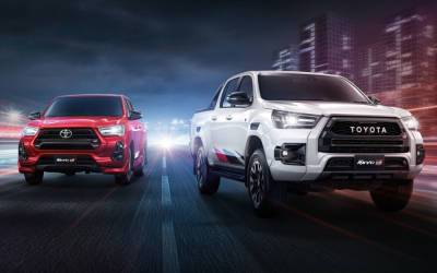 Toyota выпустила Hilux в спортивном обвесе - zr.ru