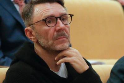 Сергей Шнуров - Квентин Тарантино - Шнуров предложил платить телезрителям за зря потраченное время - mk.ru - Царьград